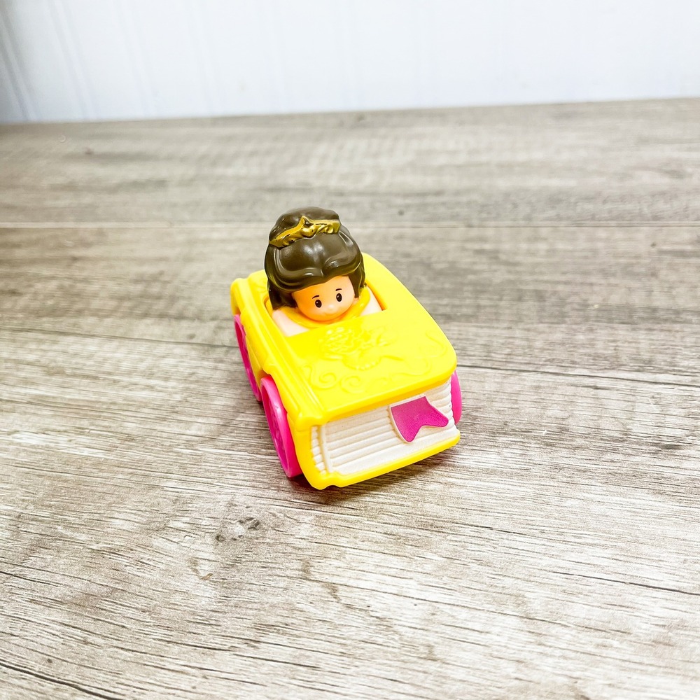 Fisher Price Little People Wheelies Disney Princess Belle Book Car Yellow DTL57